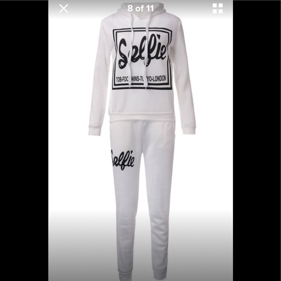 White Fleece SELFIE Sweatpants & Top Set Sweatshirt & Pants Set Bundle Lot - Picture 2 of 7